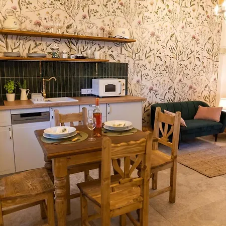 Chillinn Rose 招待所 埃格尔