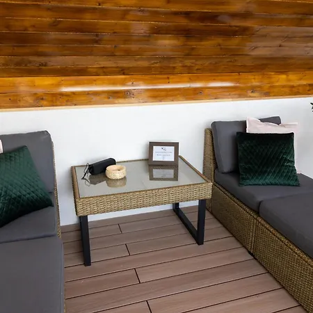 Chillinn Rose * 埃格尔